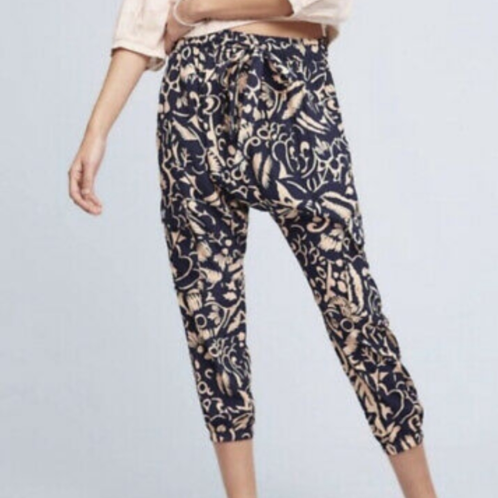 Hei Hei anthropologie harem joggers floral navy